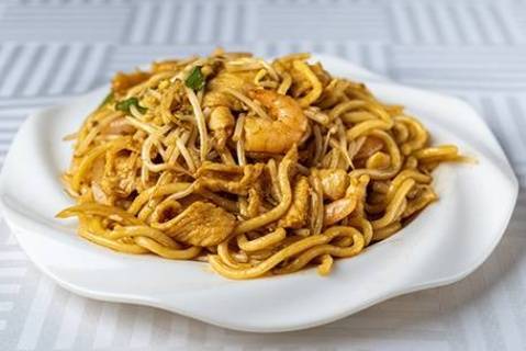 606-Nouilles à la Mode de "Shanghai" 上海粗炒